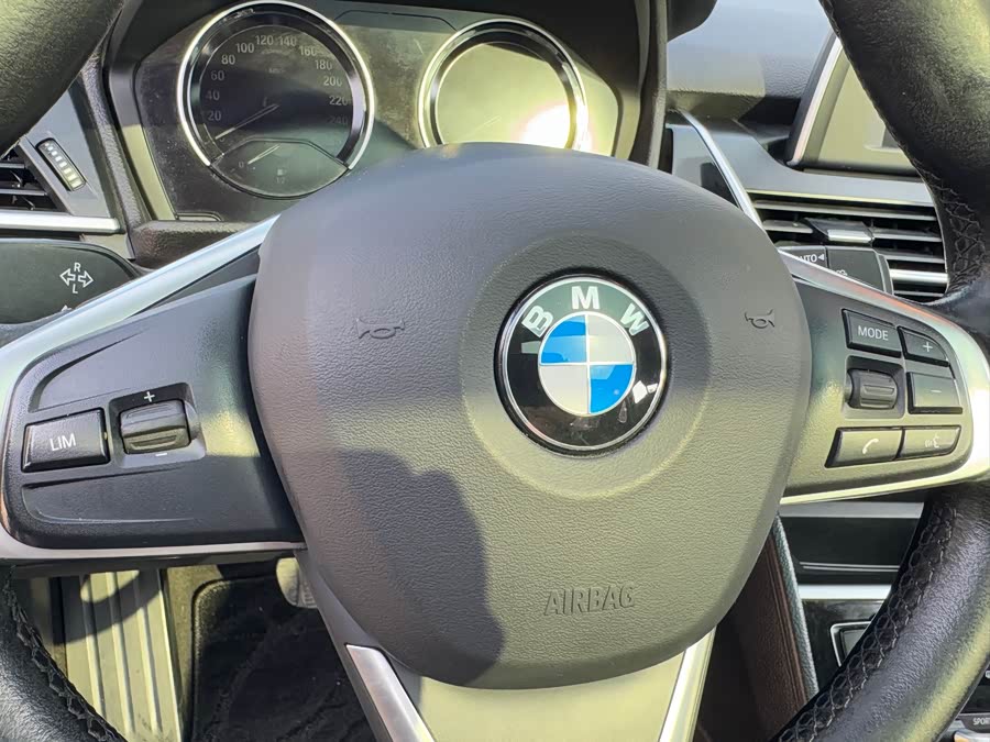 BMW 2 Series Tourer 2019 car image #23