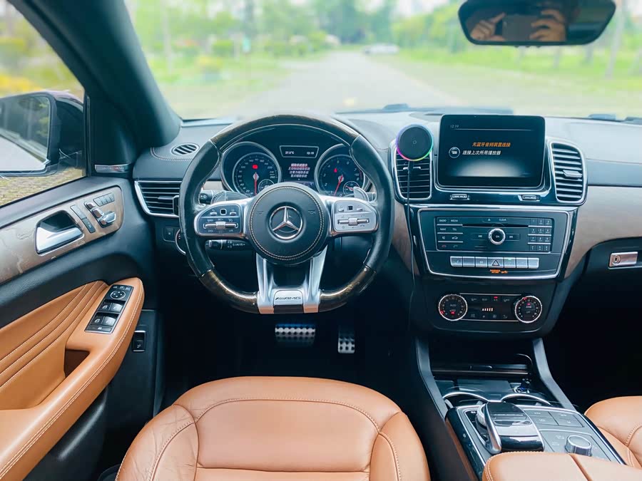 Mercedes-Benz GLE Coupe AMG 2018 #23 Mercedes-Benz GLE Coupe AMG 2018 car image #23