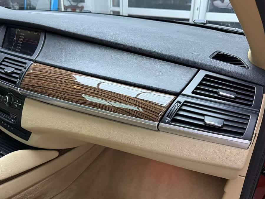 BMW X6 2012 immagine di auto #23