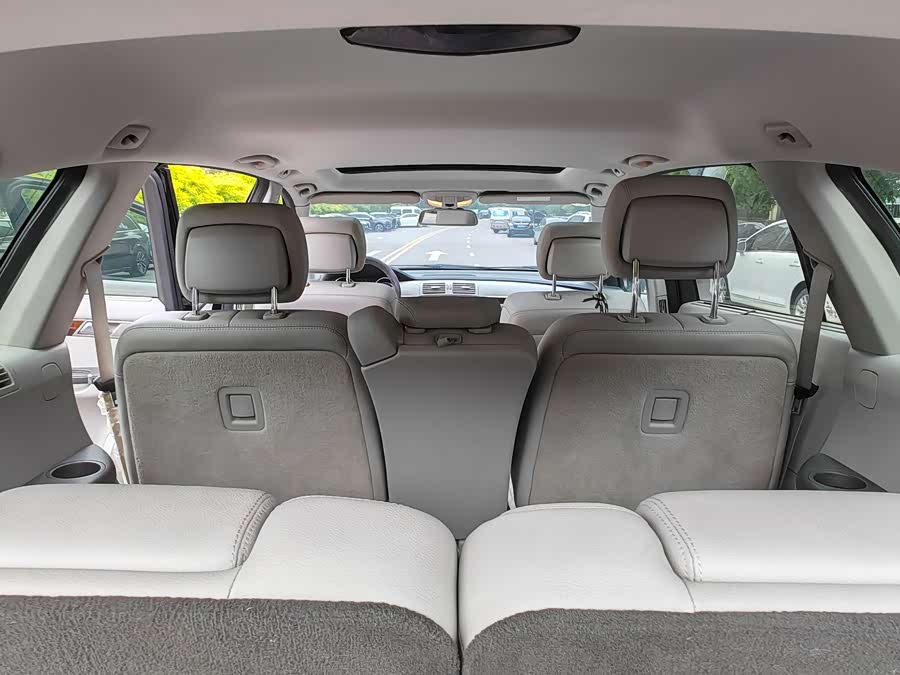 Mercedes-Benz R Class 2012 #23 Mercedes-Benz R Class 2012 car image #23