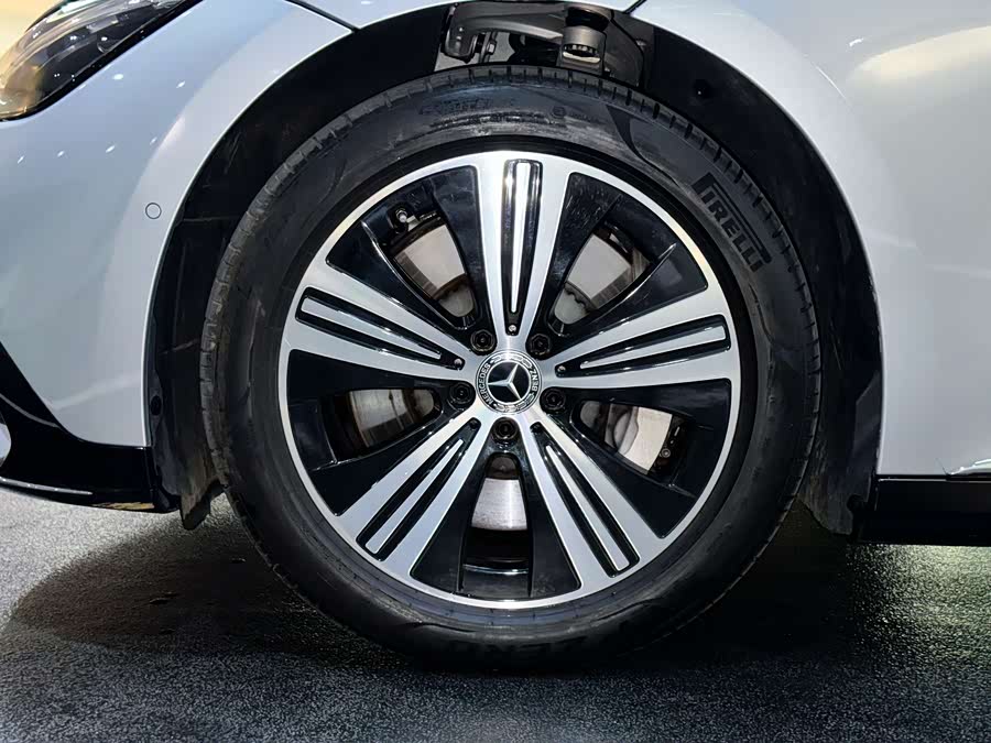 Mercedes-Benz EQE Class 2023 #23 Mercedes-Benz EQE Class 2023 immagine di auto #23