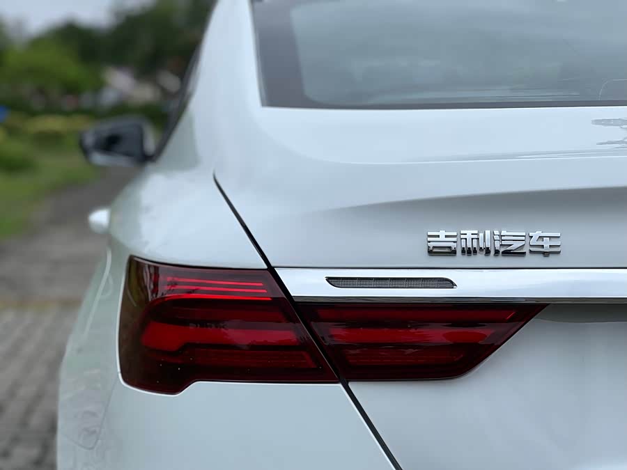 GEELY Binray 2020 car image #23