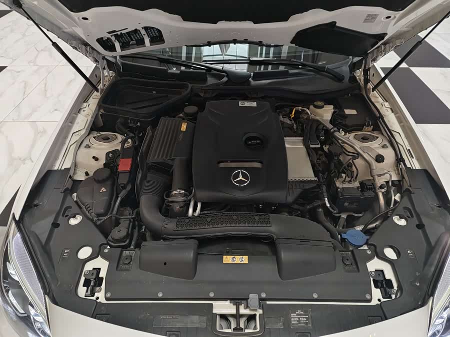 Mercedes-Benz SLC Class 2018 #23 Mercedes-Benz SLC Class 2018 car image #23