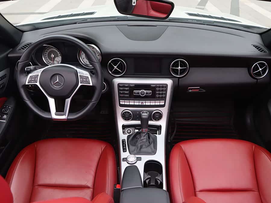 Mercedes-Benz SLK Class 2014 immagine di auto #23