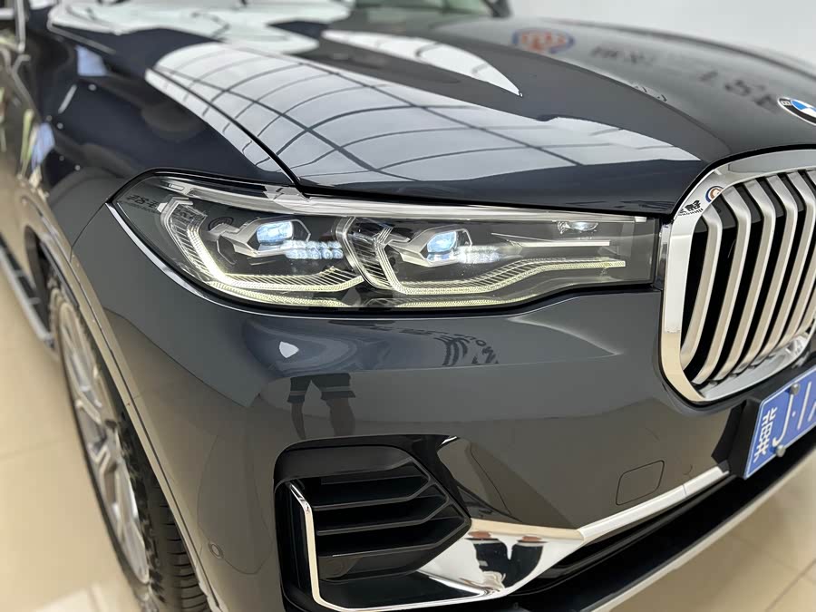 BMW X7 2020 immagine di auto #23