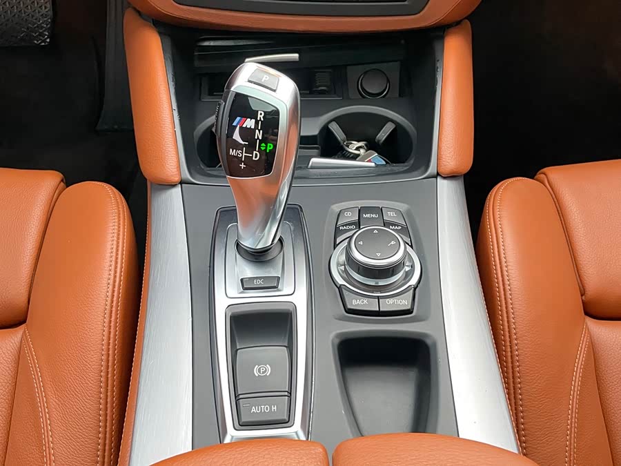 BMW X6 M 2013 #23 BMW X6 M 2013 car image #23