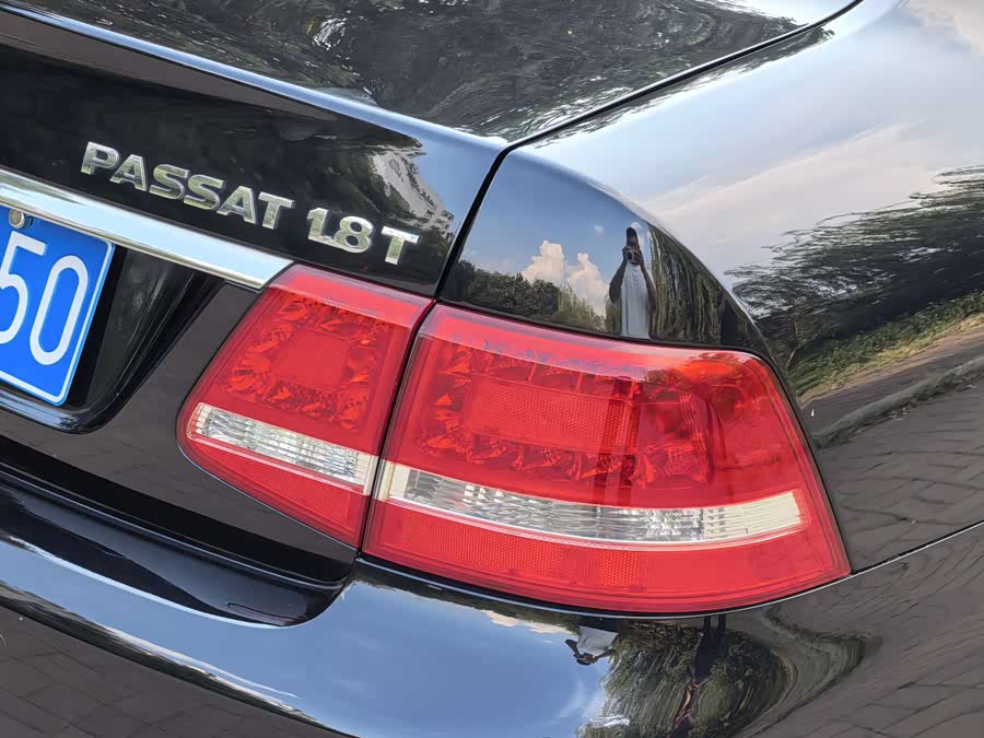 Volkswagen Passat Lingyu 2011 car image #23