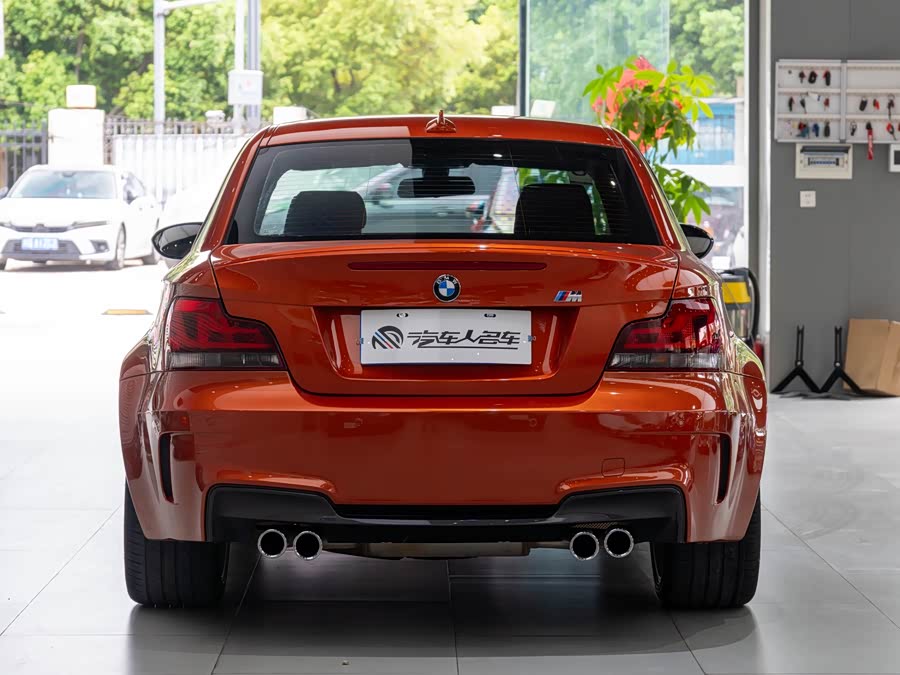 BMW 1 Series M 2013 car image #23