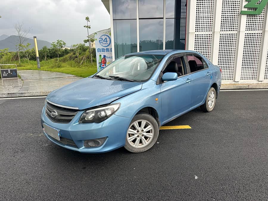 BYD L3 2015 car image #23