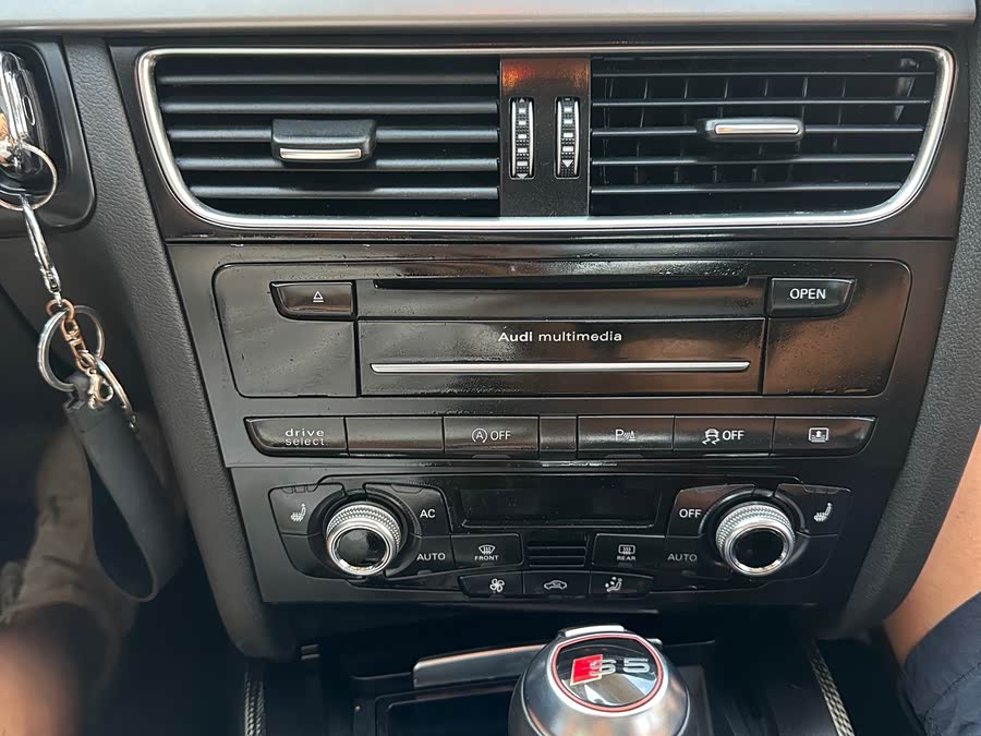 Audi S5 2016 car image #23