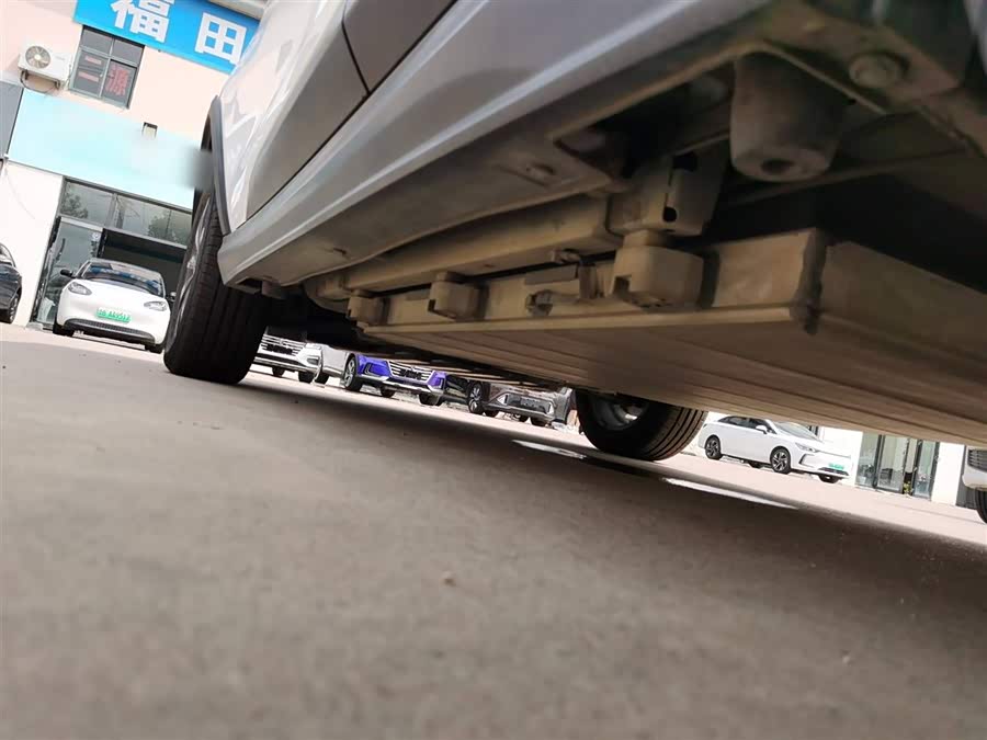 BYD S2 2020 car image #23