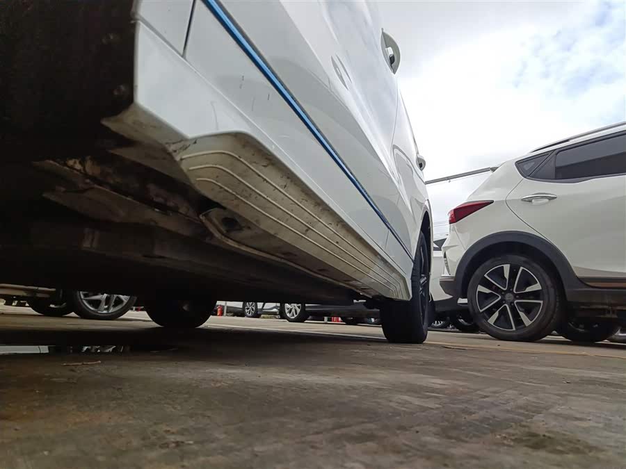 BYD e3 2022 изображение автомобиля #23