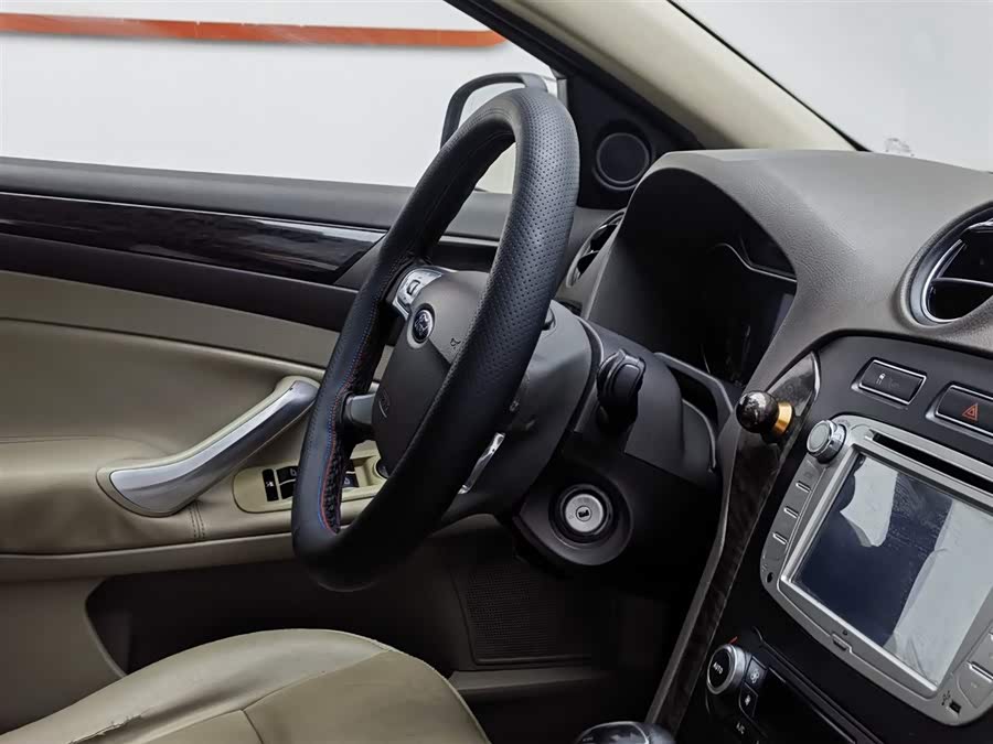 Ford Mondeo-Zhisheng 2012 صورة سيارة #23