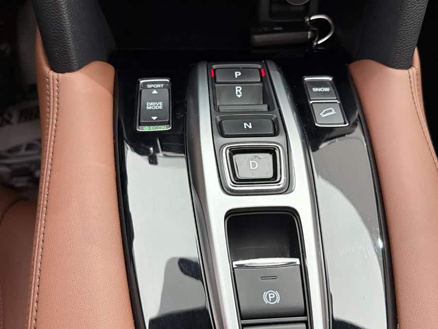 Honda UR-V 2020 #23 Honda UR-V 2020 car image #23