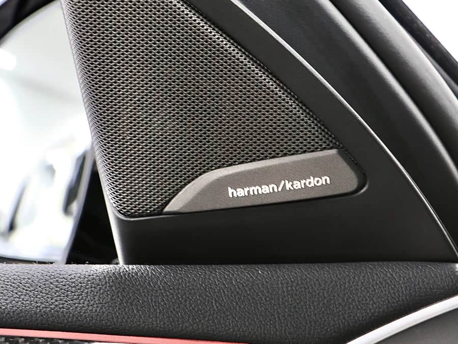 BMW X4 M 2023 #23 BMW X4 M 2023 car image #23