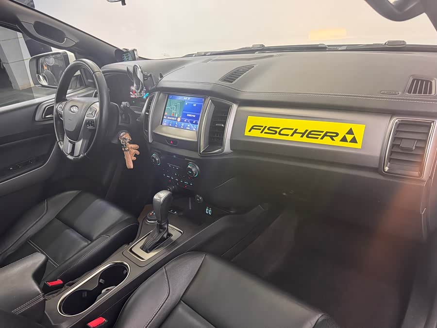 Ford Everest 2019 #23 Ford Everest 2019 car image #23