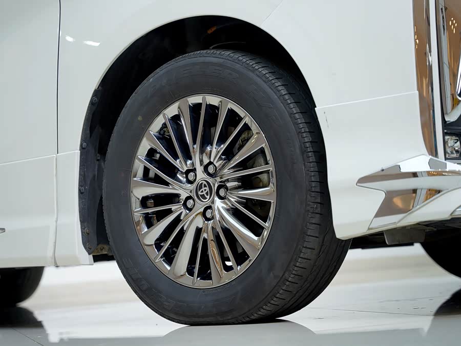 Toyota Alphard 2022 immagine di auto #23