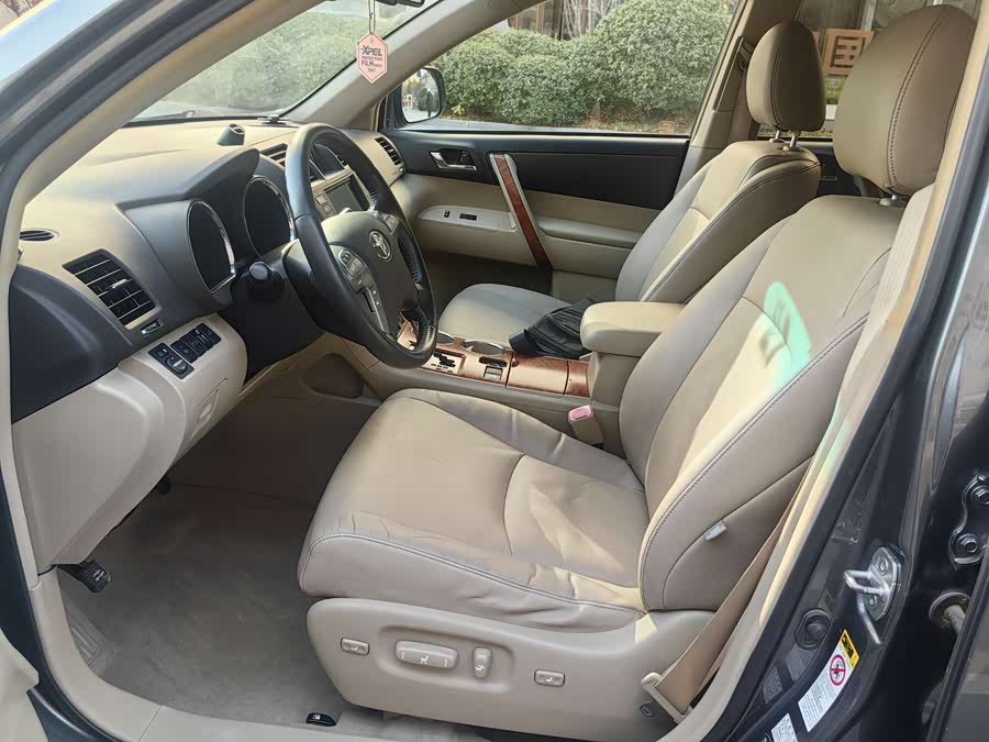 丰田 汉兰达 2010 汽车图片 #23