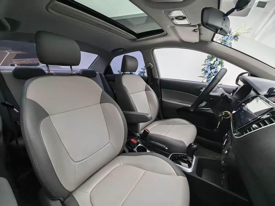 起亚 焕驰 2020 汽车图片 #23