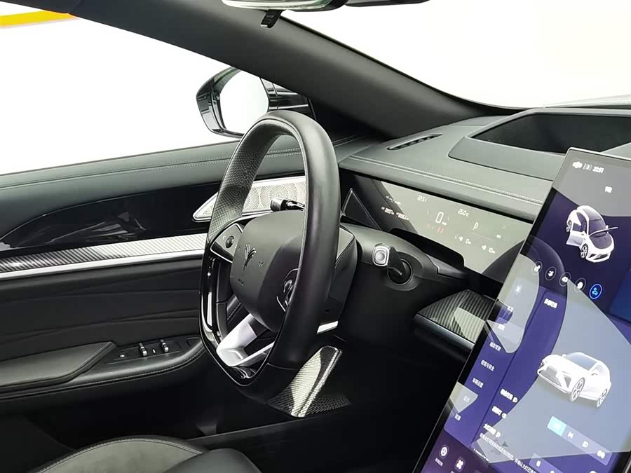 哪吒汽车 哪吒S猎装 2024 汽车图片 #23