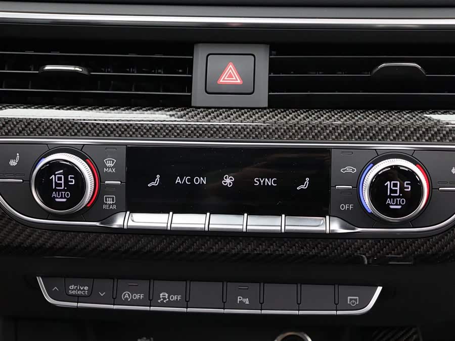 Audi RS 5 2020 car image #23