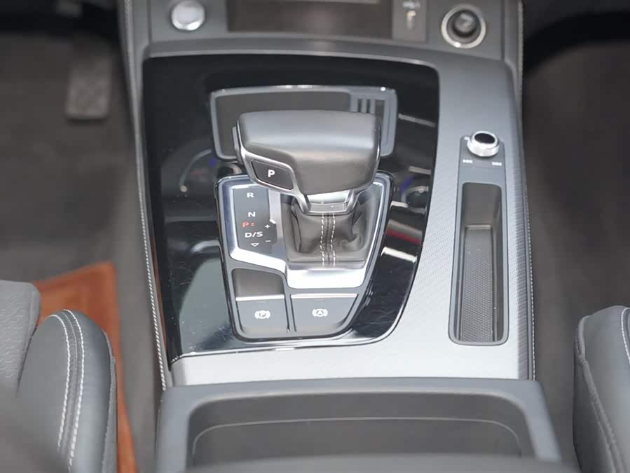 Audi Q5L Sportback 2023 car image #23