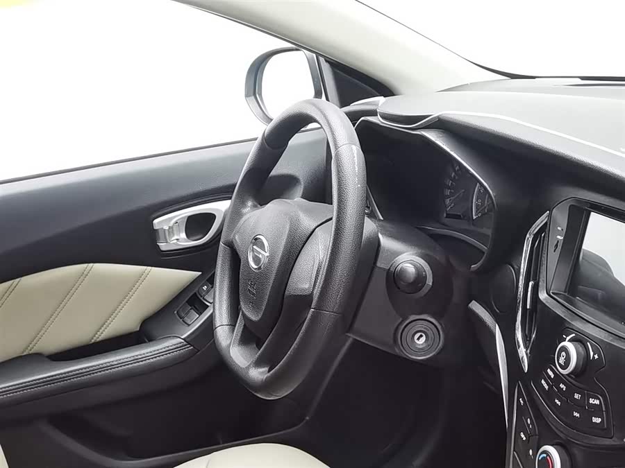 GAC Trumpchi GA3S 2017 imagem de carro #23