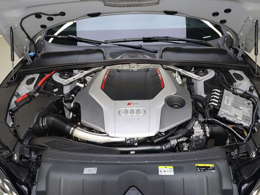 Audi RS 5 2022 car image #23