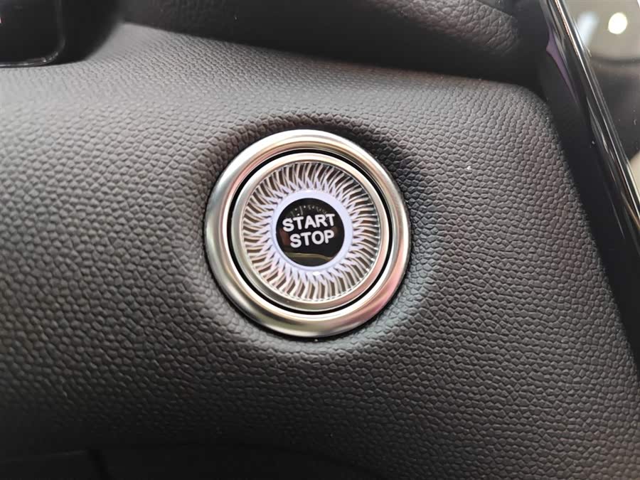 HongQi HS3 PHEV 2024 #23 HongQi HS3 PHEV 2024 car image #23