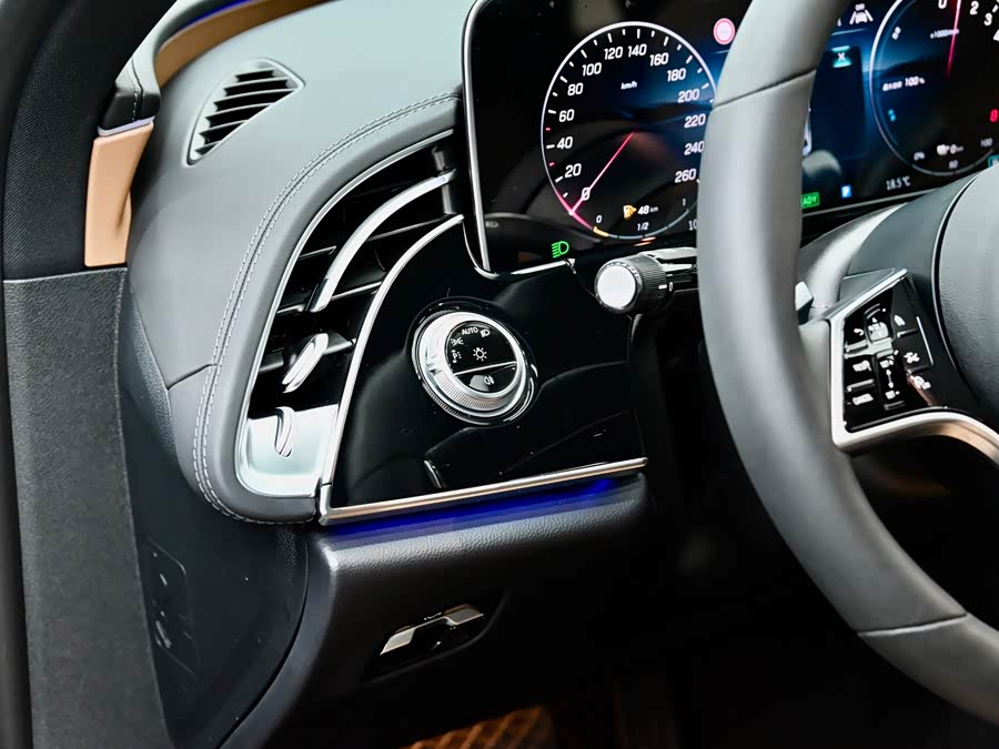 Mercedes-Benz E Class New Energy 2024 immagine di auto #23