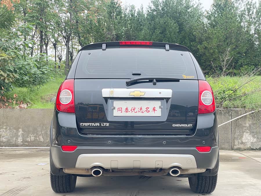 Chevrolet Captiva (Imported) 2010 car image #23