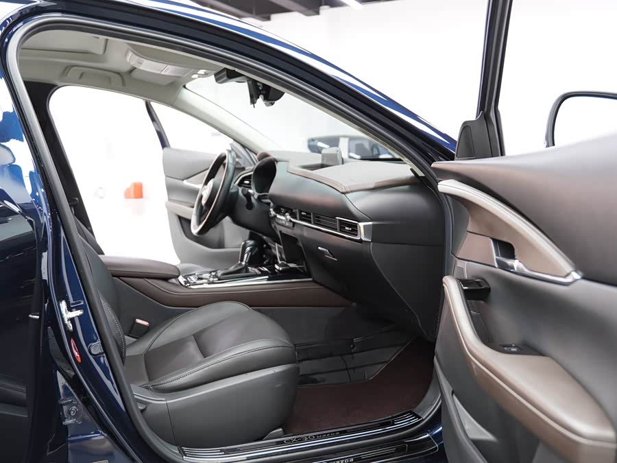 Mazda CX-3 2021 صورة سيارة #23