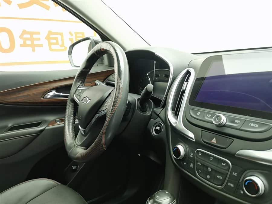 Chevrolet Equinox 2019 car image #23