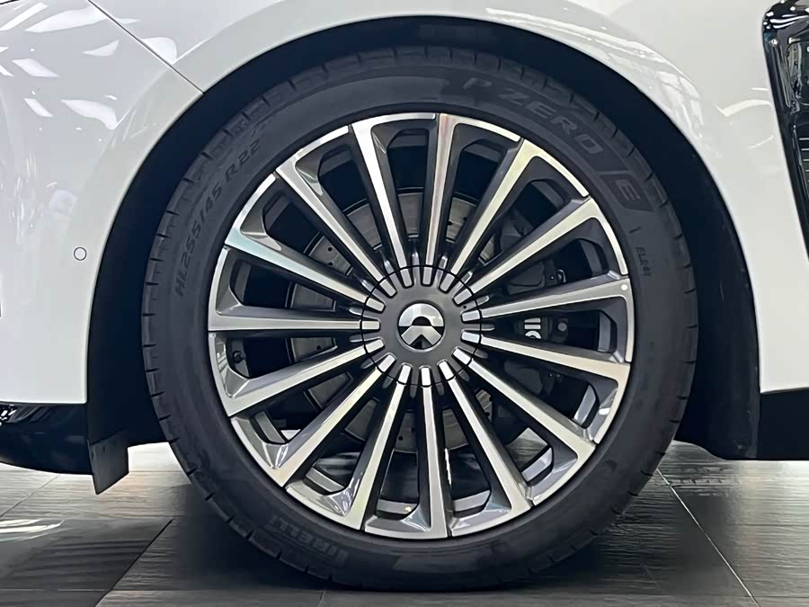 NIO ET9 2024 car image #23