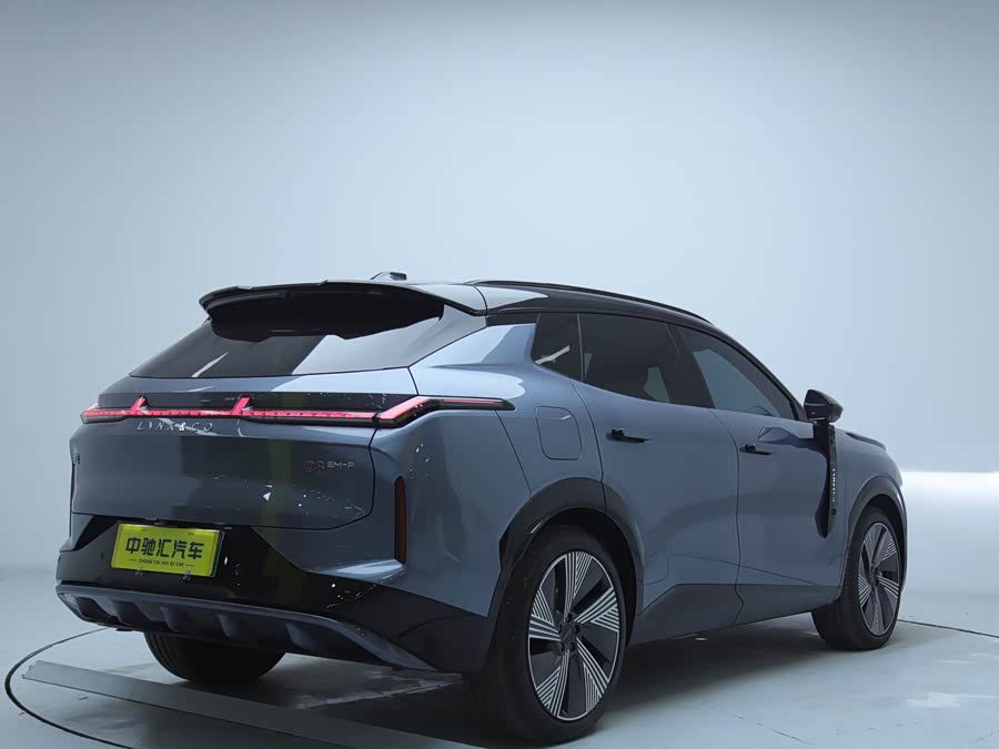 Lynk & Co 08 EM-P 2024 car image #23