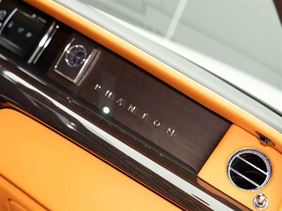 劳斯莱斯 幻影 2022 汽车图片 #23