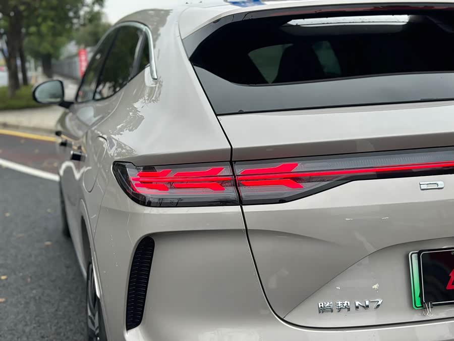 Denza N7 2023 صورة سيارة #23