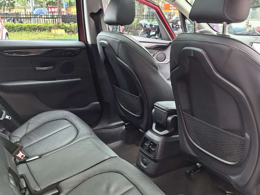 BMW 2 Series Tourer (Imported) 2014 immagine di auto #23