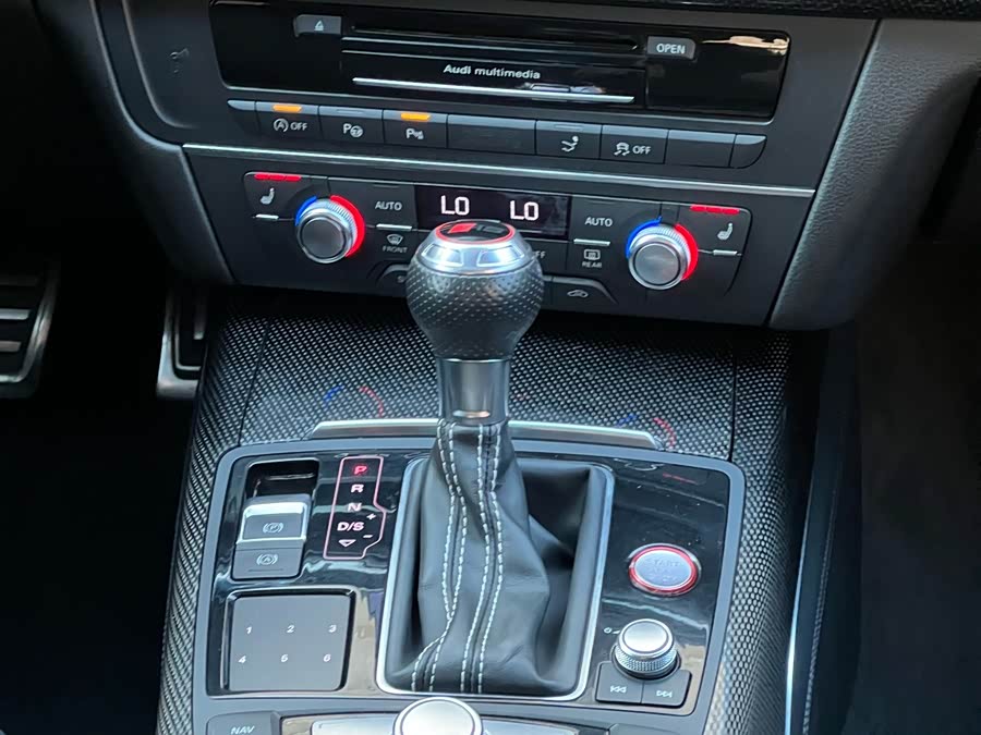 Audi S7 2013 car image #23