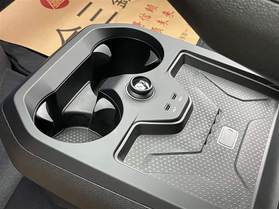 BMW iX 2025 #23 BMW iX 2025 car image #23