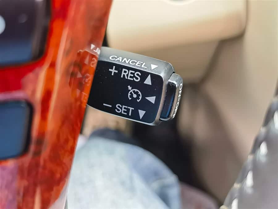 丰田 皇冠 2007 汽车图片 #23