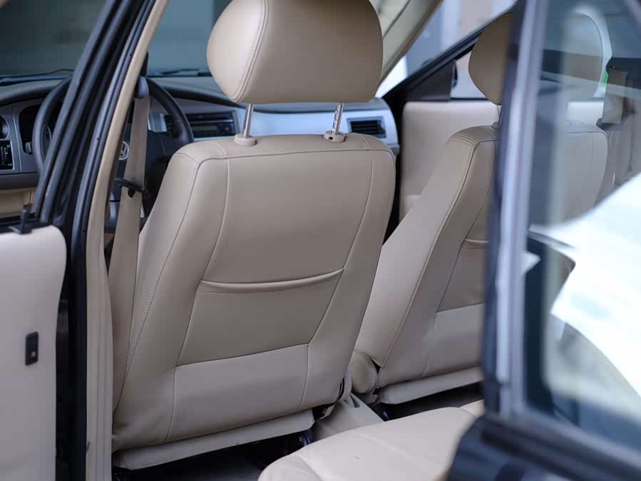 Volkswagen Santana Vista 2011 car image #23