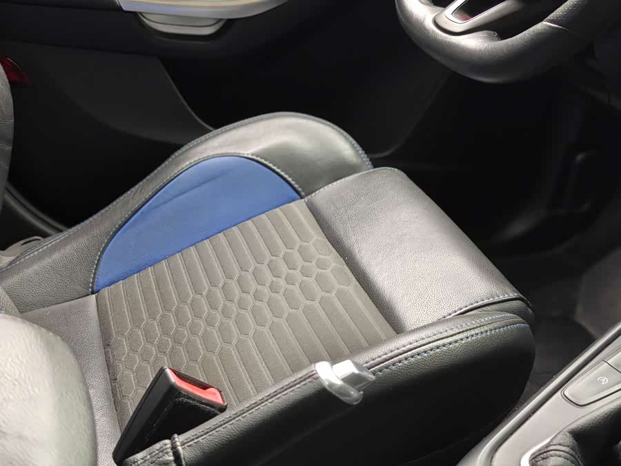 Ford Focus (Imported) 2017 imagem de carro #23