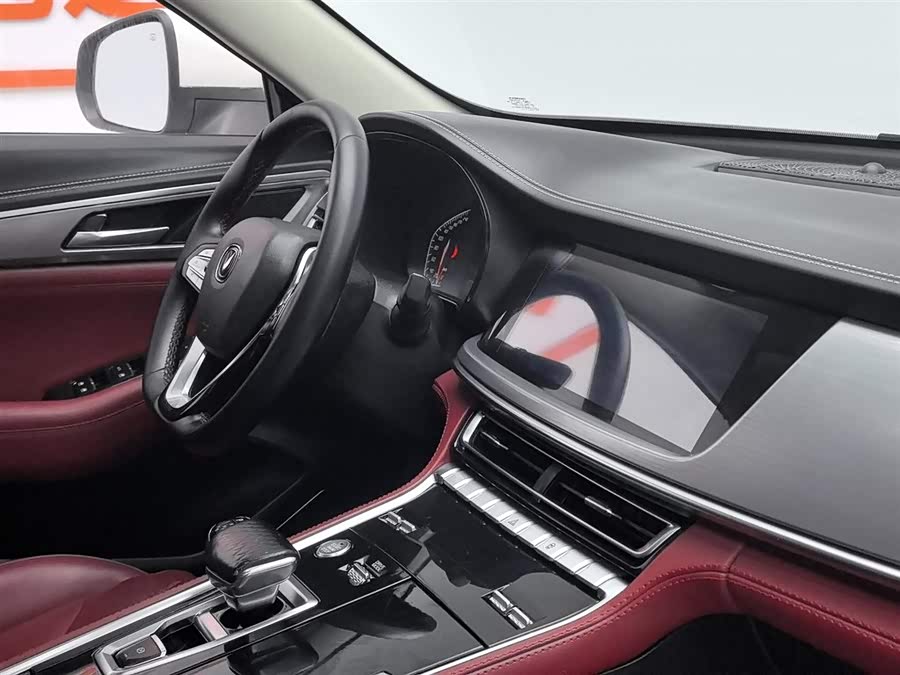 Changan CS85 Coupe 2020 car image #23