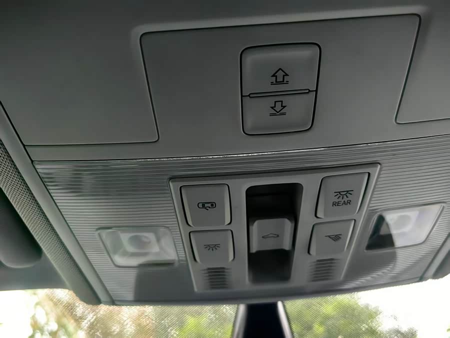 Volkswagen Golf Sportsvan 2018 image de voiture #23