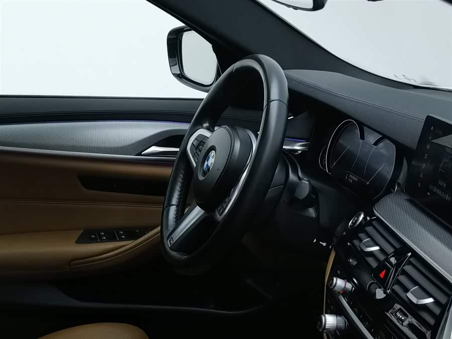 BMW 5 Series (Imported) 2018 car image #23