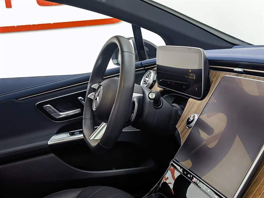 Mercedes-Benz EQE Class 2023 car image #23