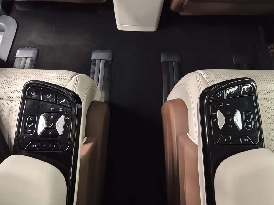 BYD Xia 2025 #23 BYD Xia 2025 car image #23