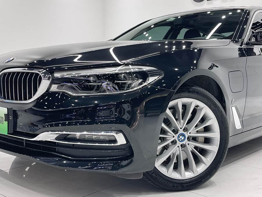 宝马 宝马5系新能源 2019 汽车图片 #23