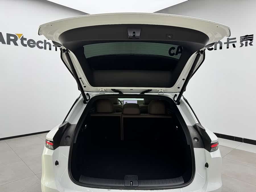 理想汽车 理想i6 2025 汽车图片 #23